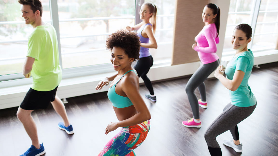 How to Set Achievable Fitness Goals for Women and Get Results