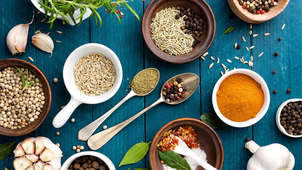Adding a variety of spice to food may benefit health - American Society for  Nutrition