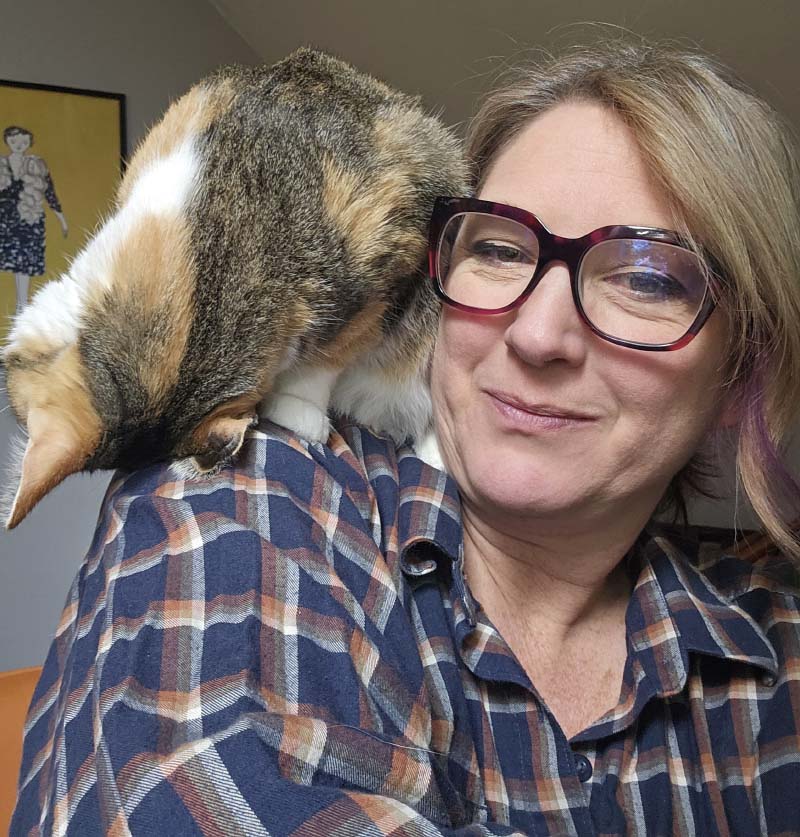 Julie Ferris-Tillman and her cat, Maisy Jane. (Photo courtesy of Julie Ferris-Tillman)