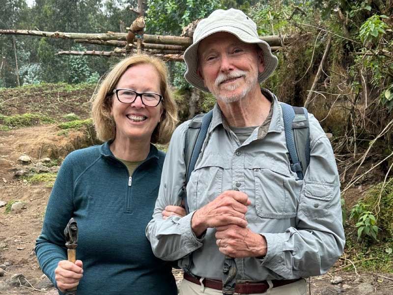 Heart attack survivor Susan Koeppen (left) and her husband, Rob. (Photo courtesy of Susan Koeppen)