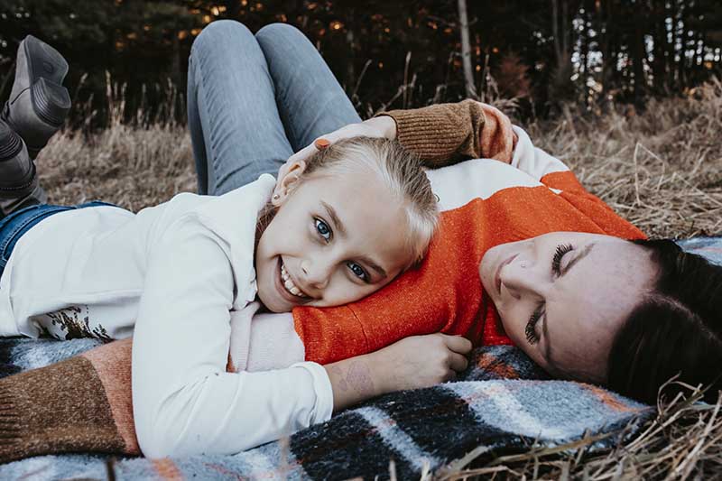 Sarah Conaway (right) with her daughter, Alexis. (Photo courtesy of Sarah Conaway)