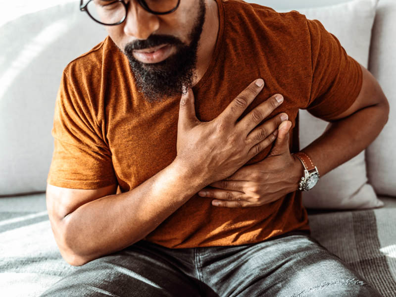 How To Tell The Difference Between A Heart Attack And Panic Attack ...